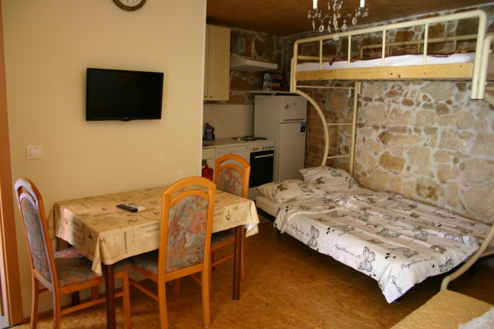 Studio Apartment La Maison De Catherine Rovinj Exteriér fotografie